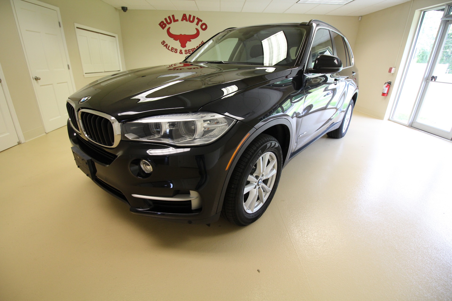 Used 2015 BMW X5 xDrive35i for sale $33,990 at AAN Master 2027 in Gurnee IL 60031 1