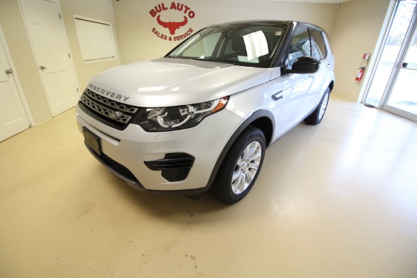Used 2016 Land Rover Discovery Sport SE for sale $28,990 at AAN Master 2027 in Gurnee IL 60031 1