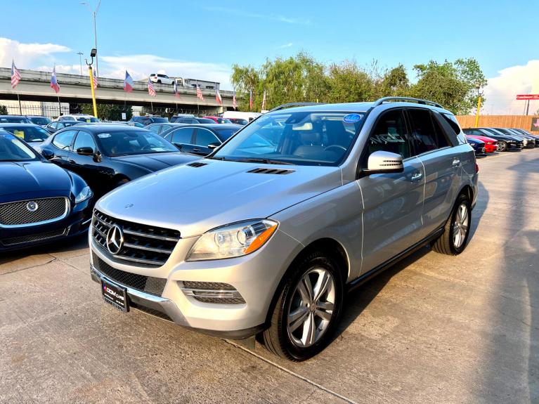 Used 2013 Mercedes-Benz M-Class ML350 4MATIC for sale $13,995 at AAN Master 2027 in Gurnee IL 60031 4